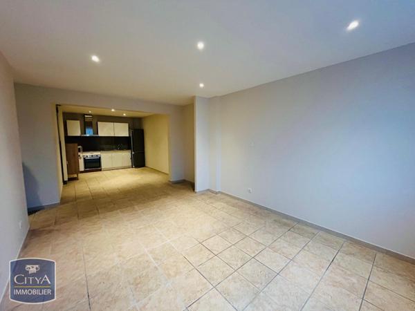 Appartement à louer 2 pièces 59.48m²