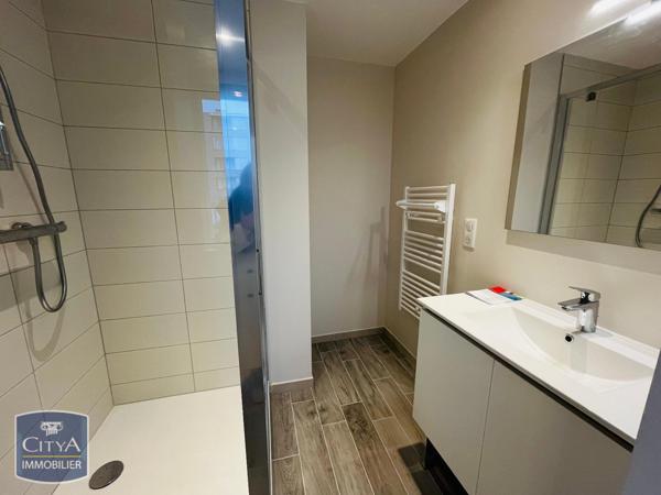 Appartement à louer 2 pièces 59.48m²