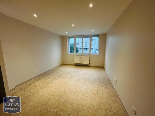 Appartement à louer 2 pièces 59.48m²