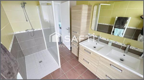 Maison de Plain-pied de 113m² sur 600 m² - 4 Ch - Garage - Jardin - au Calme