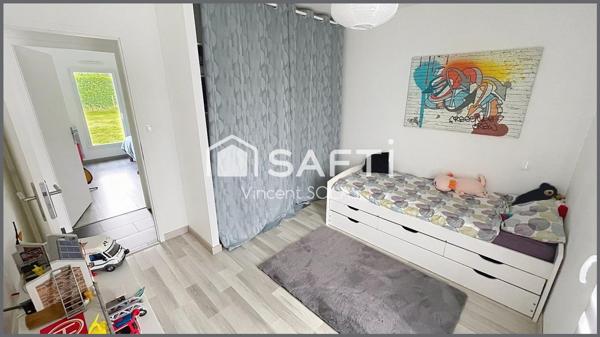 Maison de Plain-pied de 113m² sur 600 m² - 4 Ch - Garage - Jardin - au Calme