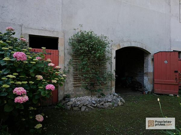 Quimper Centre : Duplex 160 m² avec jardin, studio indépendant et dépendance