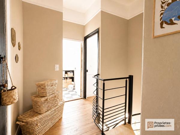 Quimper Centre : Duplex 160 m² avec jardin, studio indépendant et dépendance