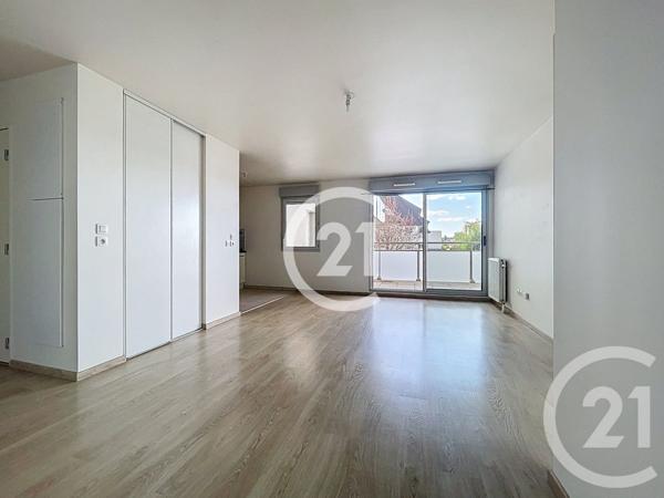 Appartement T3 à vendre  3 pièces - 64 m2 LE PETIT QUEVILLY - 76