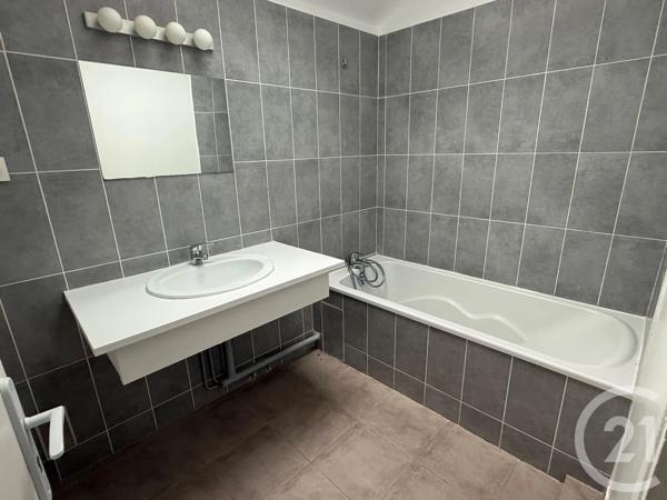 Appartement F3 à vendre  2 pièces - 52 m 2   GIF SUR YVETTE  - 91