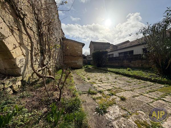 Vente maison Pons : 295 600 € - AJP Immobilier Pons