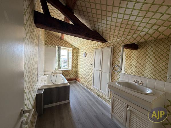 Vente maison Pons : 295 600 € - AJP Immobilier Pons