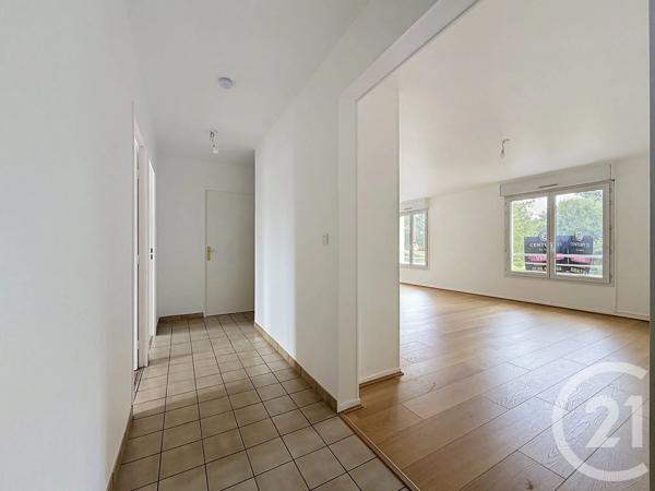 Appartement F4 à vendre  4 pièces - 72 m 2   BRETIGNY SUR ORGE  - 91