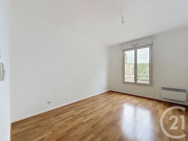 Appartement F4 à vendre  4 pièces - 72 m 2   BRETIGNY SUR ORGE  - 91