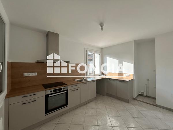 Location Maison 3 pièces 73.81 m² - 5 RUE DE RIBAS Bias 47300
