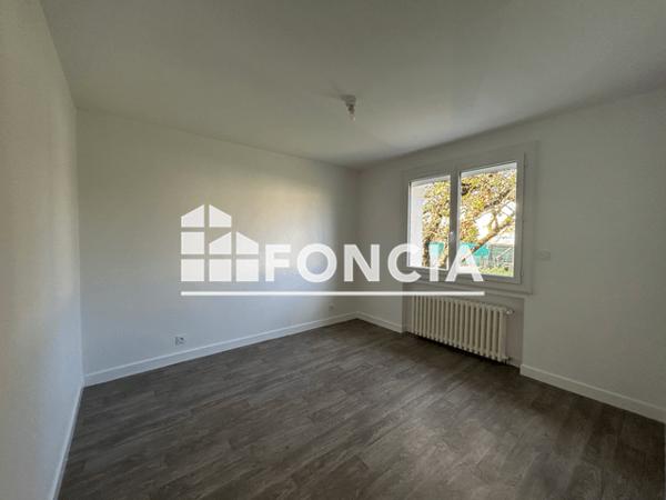 Location Maison 3 pièces 73.81 m² - 5 RUE DE RIBAS Bias 47300