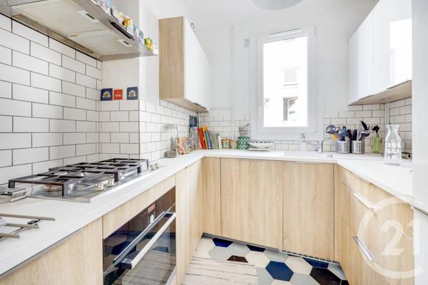 Appartement F3 à vendre  3 pièces - 71 m 2   MONTROUGE  - 92