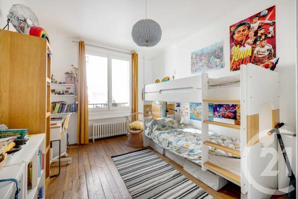 Appartement F3 à vendre  3 pièces - 71 m 2   MONTROUGE  - 92