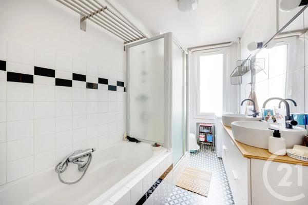 Appartement F3 à vendre  3 pièces - 71 m 2   MONTROUGE  - 92