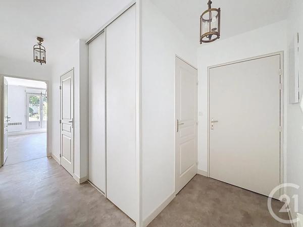 Appartement F2 à vendre  2 pièces - 59,44 m 2   ORLEANS  - 45