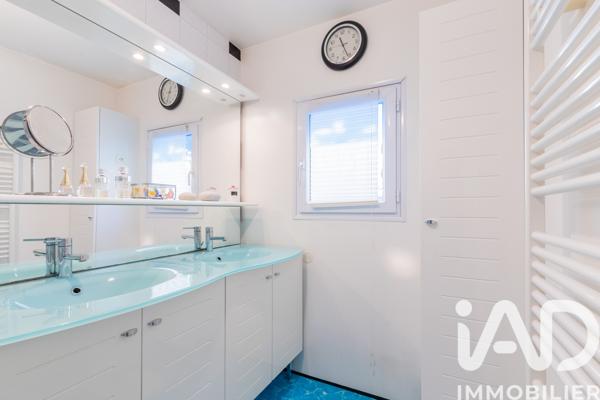Maison à vendre 6 pièces 121 m² Orsay