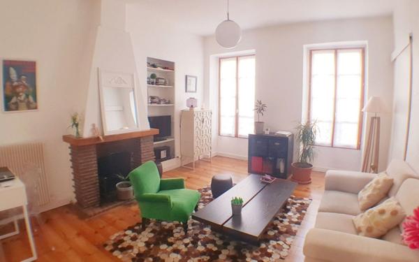 Appartement à vendre    2 pièces • 44,40 m2 Pau