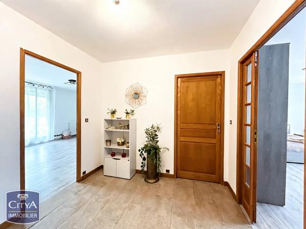 Appartement à vendre 4 pièces 81m² Évry-Courcouronnes (91000)