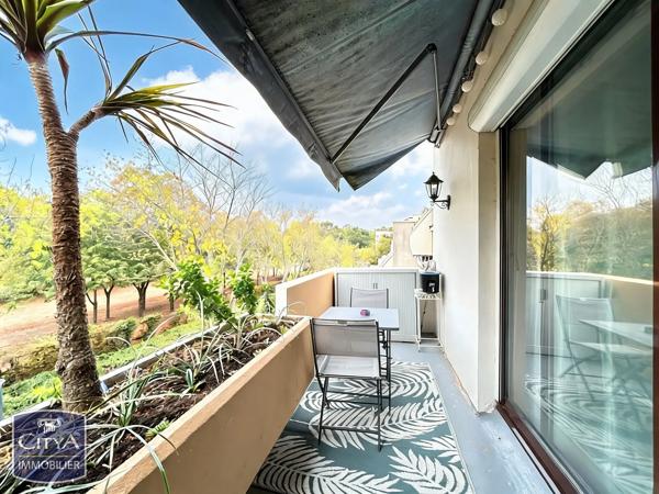 Appartement à vendre 4 pièces 81m² Évry-Courcouronnes (91000)