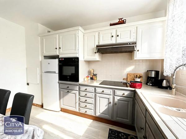 Appartement à vendre 4 pièces 81m² Évry-Courcouronnes (91000)