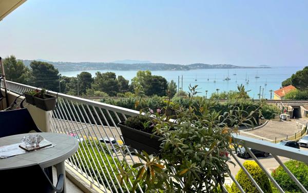 Appartement à vendre    3 pièces • 56,80 m2 Bandol