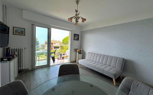 Appartement à vendre    3 pièces • 56,80 m2 Bandol