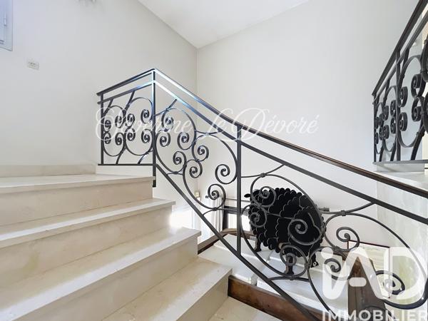 Maison à vendre 8 pièces 209 m² Montlignon