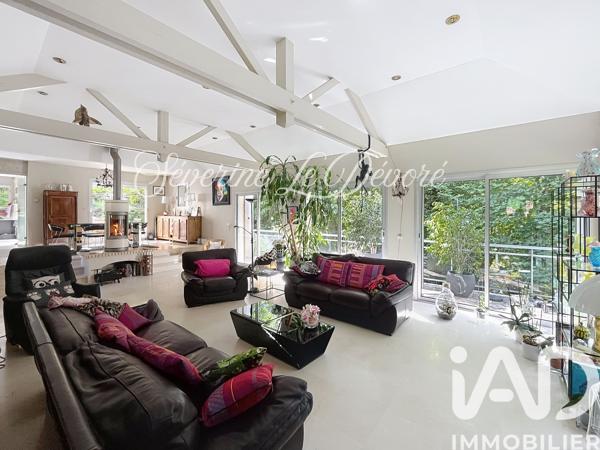 Maison à vendre 8 pièces 209 m² Montlignon