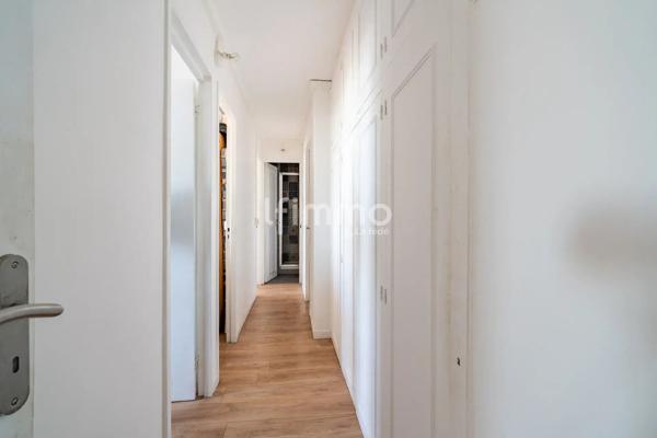 Montreuil - Appartement 4P 3CH- 62m2- Balcon- Cave et Parking
