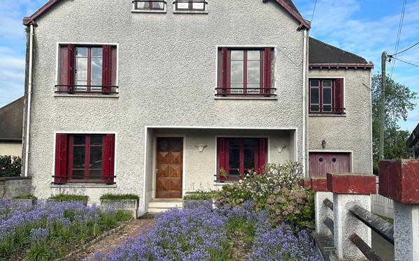 Maison à vendre    6 pièces •  La Ferté-Bernard