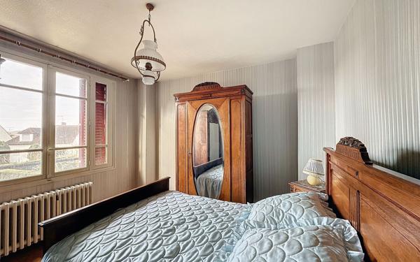 Maison à vendre    6 pièces •  La Ferté-Bernard