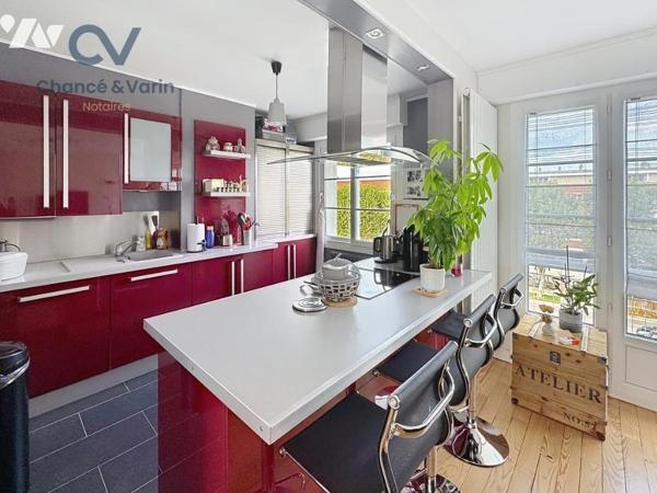 LISIEUX Centre Appartement traversant et lumineux de 77m² 