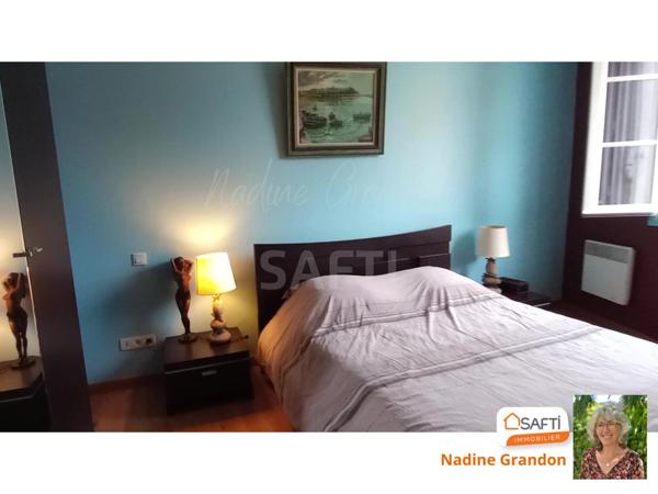 Maison de ville avec Patio, Garage et Local commercial