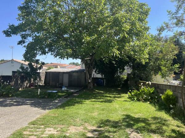 Maison à louer 680 € CC La Roche-sur-Yon 4 p 71 m² DPE E