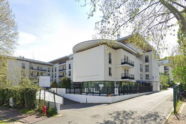 INVESTISSEMENT LOCATIF – Le Port-Marly – Résidence d’Affaires Serena - 6,06% de rentabilité