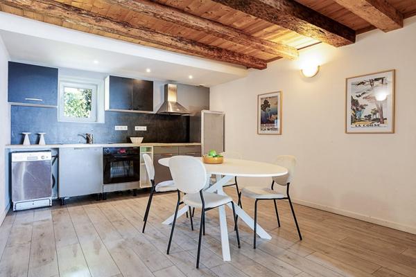 PRINGY - VUE LAC - T3 DUPLEX DE 87 m² AVEC TERRASSE 15 m² - CA