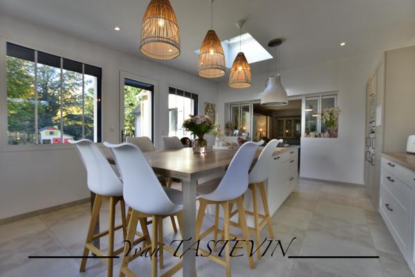 Vente / Maison et grand terrain