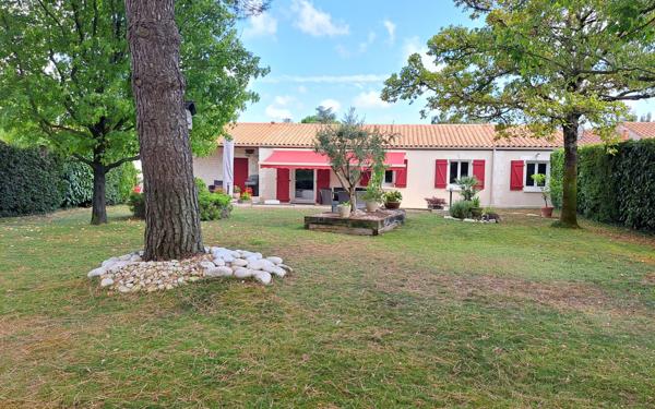 Maison à vendre    4 pièces •  Dompierre-sur-Mer