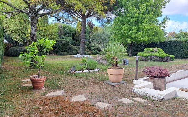 Maison à vendre    4 pièces •  Dompierre-sur-Mer