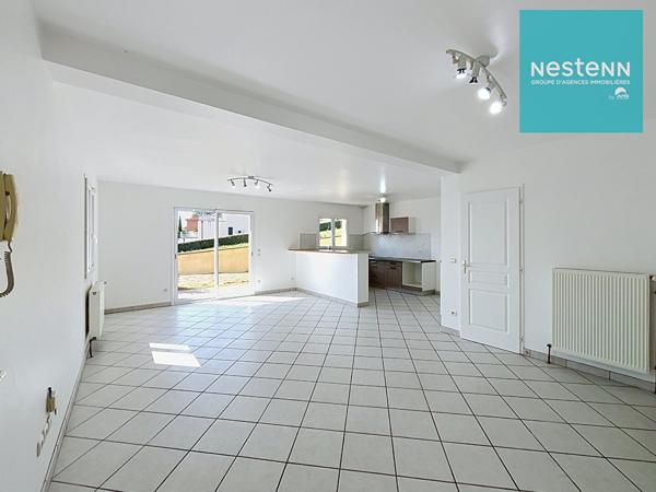 NOUVEAUTÉ & SEULEMENT CHEZ NESTENN - Villa 3 chambres dans un secteur recherché de Montbrison