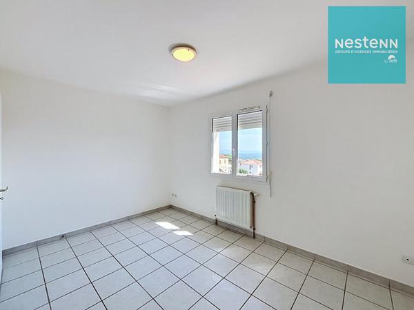 NOUVEAUTÉ & SEULEMENT CHEZ NESTENN - Villa 3 chambres dans un secteur recherché de Montbrison