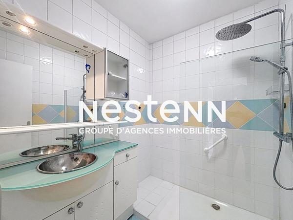 Appartement T2 BRON -  48m2 - 3è étage - Balcon - Parking privé - BRON DESGNETTES