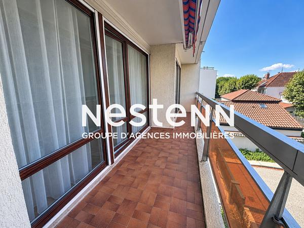 Appartement T2 BRON -  48m2 - 3è étage - Balcon - Parking privé - BRON DESGNETTES