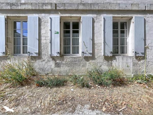 Appartement à vendre 93 415 € Rochefort 1 pièce 22 m² DPE D