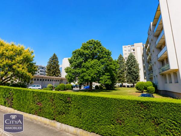 Appartement à vendre 1 pièce 28.89m² Saint-Martin-d'Hères (38400)