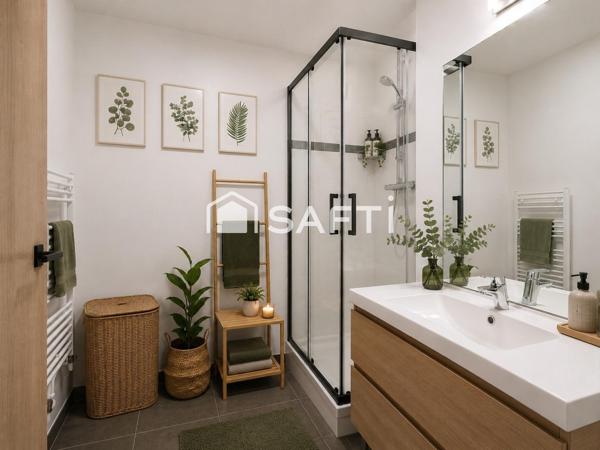 Appartement 2/3 chambres, balcons, parking et cave