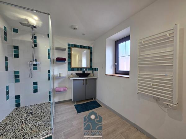 Maison 5 pièce(s) 3 chambre(s) 200 m²