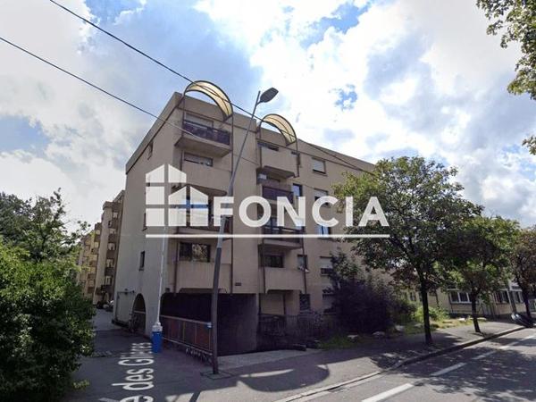 Location Parking - 19 A 27 RUE DES GLIERES Annemasse 74100