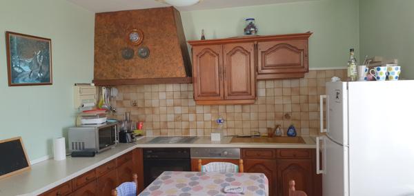 Leuvrigny (51700) GRANDE MAISON