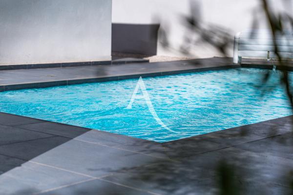 PÉROLS - VILLA D'ÉXCEPTION - 7 PIÈCES - 167 M2 - TERRAIN 615 M2